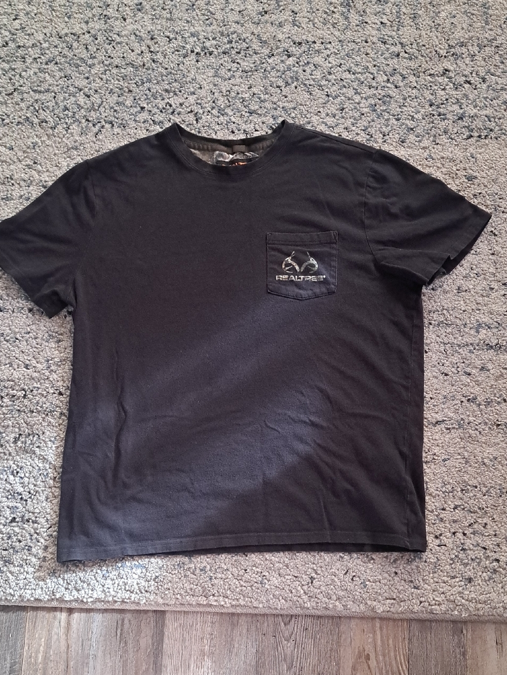 Realtree Black Short Sleeve Pocket Tee with Logo